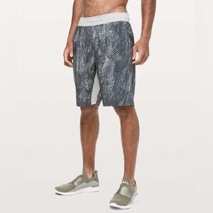 Lululemon T.H.E. Short Linerless 9" Bleached Herringbone Multi Size‎ Medium